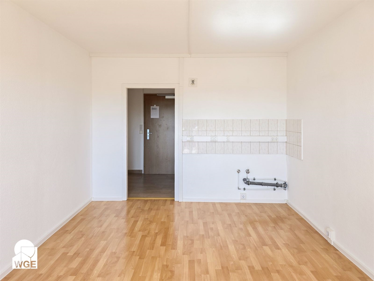 Stilvoll sanierte 1 Raum Wohnung mit Balkon am Pestalozzipark - Photo 2