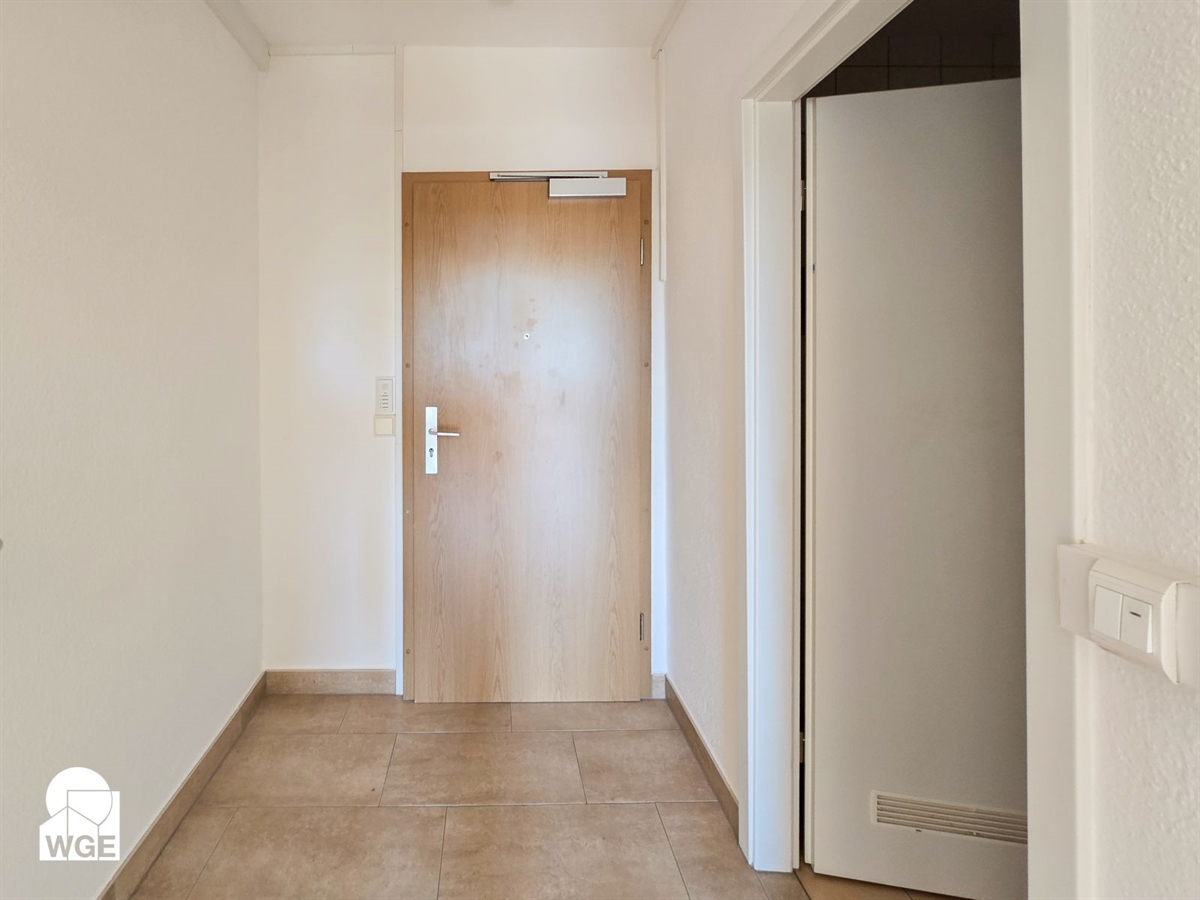 Stilvoll sanierte 1 Raum Wohnung mit Balkon am Pestalozzipark - Photo 1