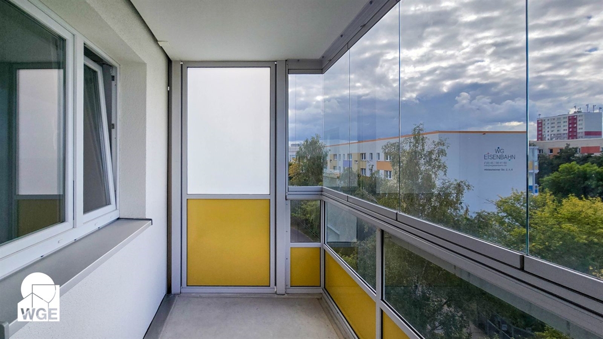 Ausblick trifft Lebensqualität: Großzügige 3-Zimmer-Wohnung in Traumlage! - Photo 2