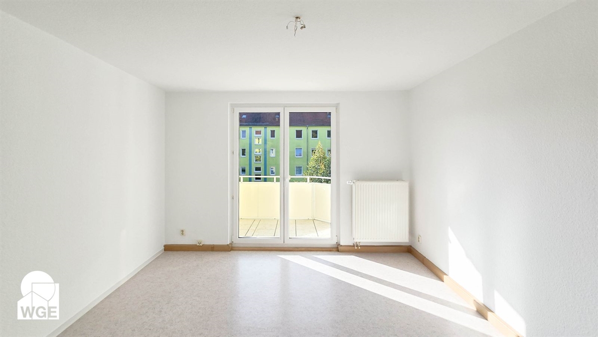 Helle Wohnung mit Balkon - Foto 1