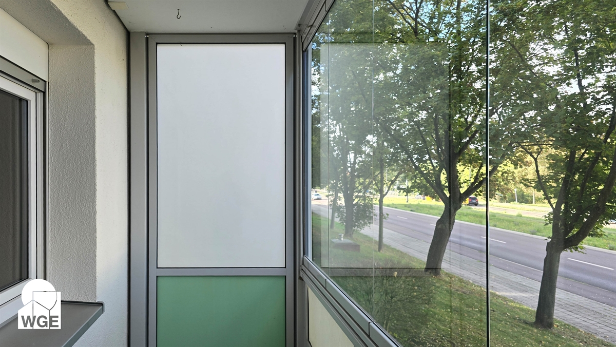Helle 2-Raum-Wohnung mit Balkon im Erdgeschoss - ruhig und grün in Halle (Saale) - Foto 2