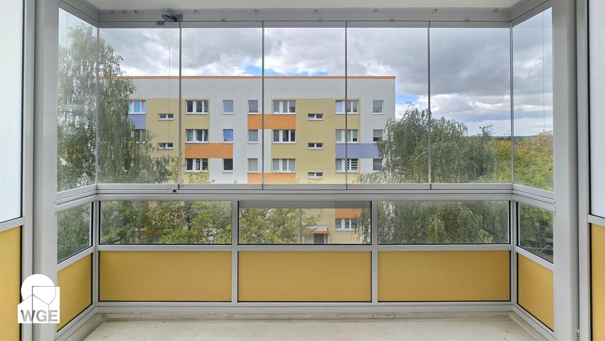 Weitblick inklusive: Frisch renoviertes Wohlfühldomizil im 4. Obergeschoss - Photo 4